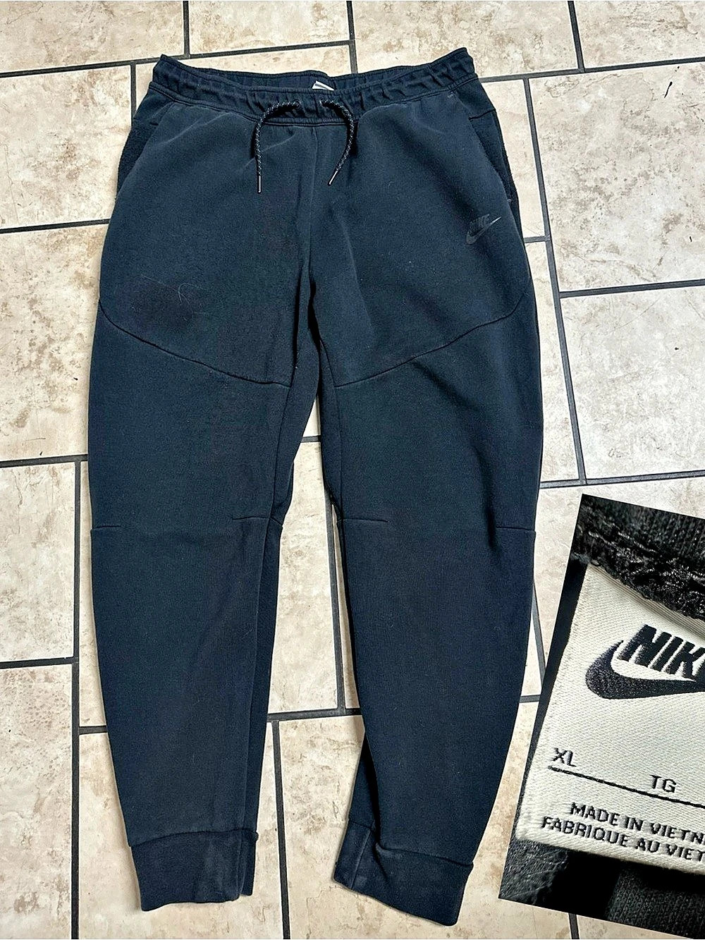 Nike Men's Black Joggers Size XL